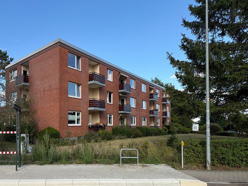 Top Kapitalanlage in einem modernisierten Halstenbeker Mehrfamilienhaus!